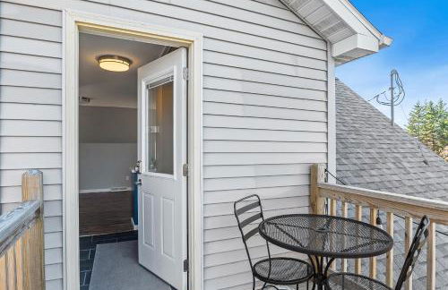 Bird's Nest - Above Bakery Cozy Studio, Perfect for Couples! - Foto 10