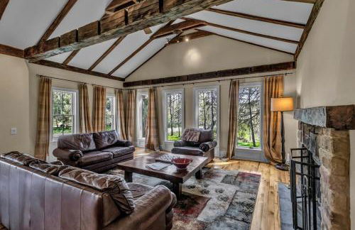 4 bedroom house with Hot Tub and Game Room near Ellicottville - Foto 9