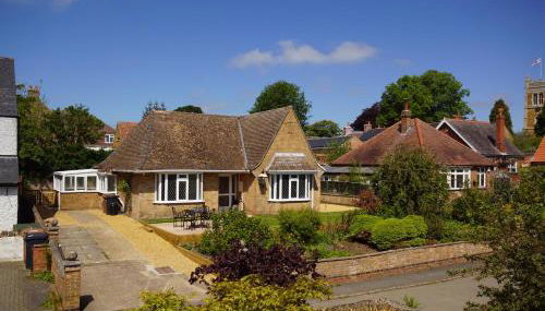 Vale View - Sleeps 6 - Pets Ok - Garden - Parking - Foto 5