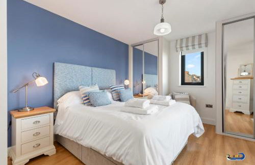 Apartment 8 Waterstone House - Luxury Apartment, Sea Views, Pet Friendly - Photo 28