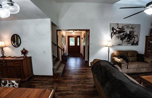 Whispering Woods Estate - Relax, Recharge, Connect - 12 wooded acres, 3 Bedrooms, 3 Baths, sleeps 10 - Foto 56