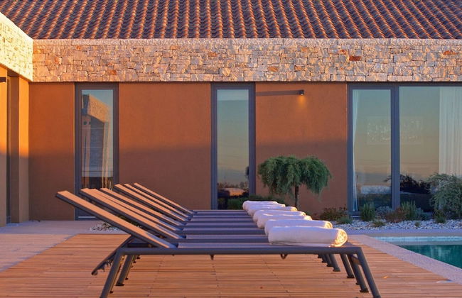 Enticing Holiday Home in Brtonigla with Hot Tub - Photo 22