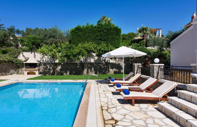 Premium Villa Jasmine With Private Pool - Photo 21