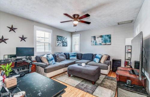 Urban Nest for Two Cozy Jax Hideaway - Photo 2