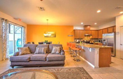 4 Bedroom SunHaven Townhouse with Pool Near Disney - Foto 12