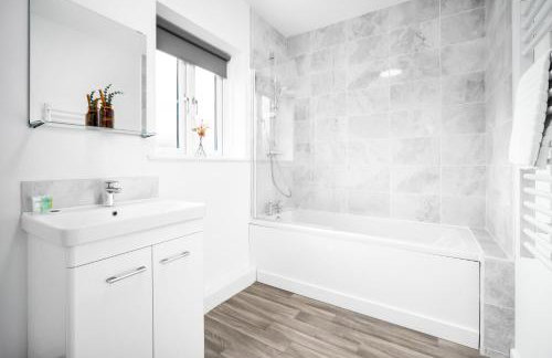 Modern 2 Bed Apartment - Parking - Sleeps 3 - Netflix 27AC - Foto 6