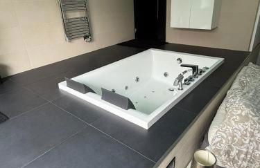 Atypical loft with private pool - Foto 48