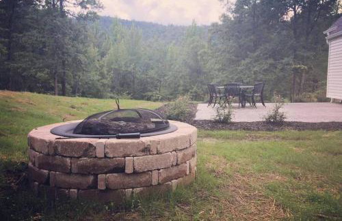 Primrose Cottage - Private Lake, Hot Tub, ATV Trails - Foto 2