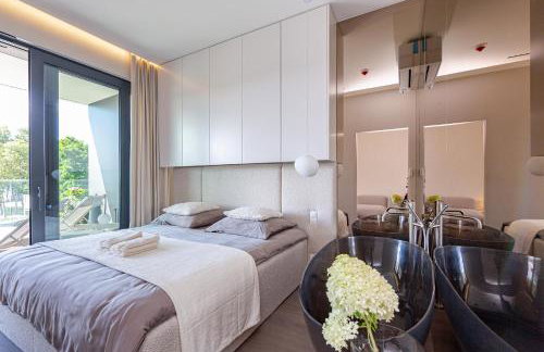 Omega Lake Prestige # 5 Private Pool & Jacuzzi & Sauna & Gym & Lake Access - Foto 5