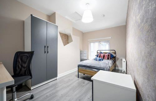 Private retreat For 3 Near City Centre - Photo 33