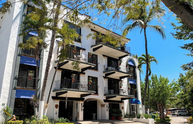 Puerto de Luna Pet Friendly & Family Suites Hotel - Photo 48