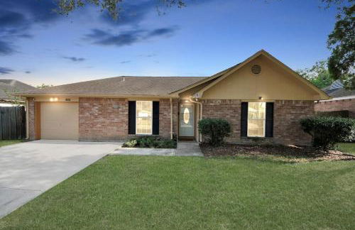 Cozy 3BR Retreat Near NASA and Hobby Airport - Foto 15