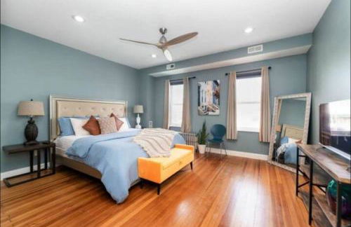 Chic 5 BD home in Little Italy - Foto 1