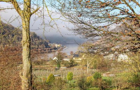 Lovely Apartment In Burgen With Wifi - Foto 2