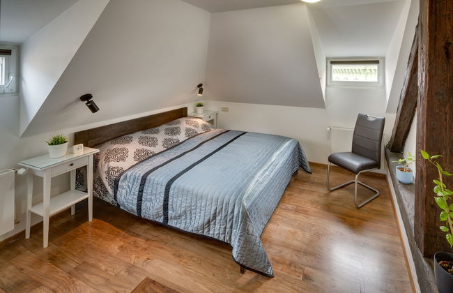 Old Town Square Apartments - Foto 7