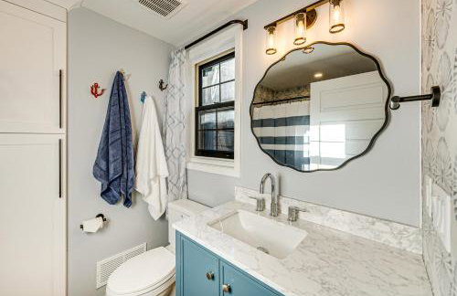 Canoes and Dock Waterfront Retreat on Lake Beulah! - Foto 10