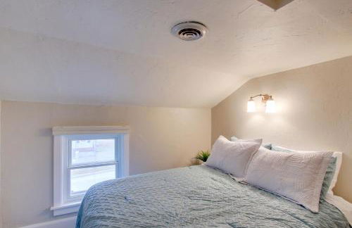 Family-Friendly House Walk to Lake Michigan! - Photo 16