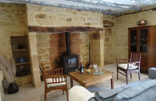 Domaine avec piscine à Milhac dans le Lot 4 étoiles 2 gîtes - Foto 33