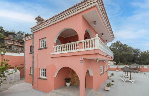 4BR Chalet El Romero-Private Pool, Barbecue & Chill - Foto 12