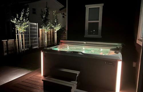 Waterfront Resort Style Villa - 5 min to fastwater - Foto 7