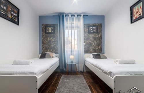 Marvel House - Disneyland 5min, Private Parking, Terrace - Foto 9