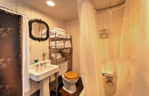 Historic Penn State Home with Fire Pit-Near Stadium! - Foto 13