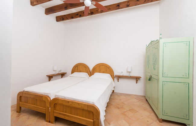 Cas Pilot in Santa Maria del Cam - Photo 14