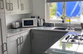 2 bedroom modern cabin near snowdonia national park - Photo 8