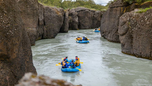 Recorriendo el río Hvitá