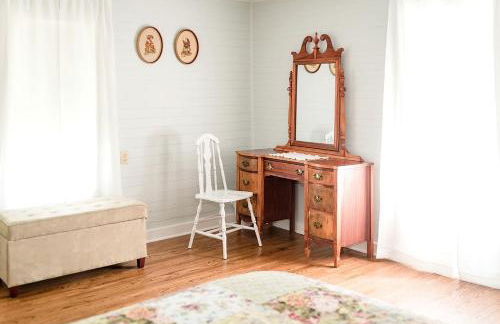 Upscale Cottage Rental for Families near Russell Creek in Greensburg, Kentucky - Foto 11