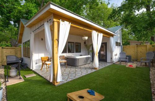 Petit Paradis Studio with hot tub - Photo 37