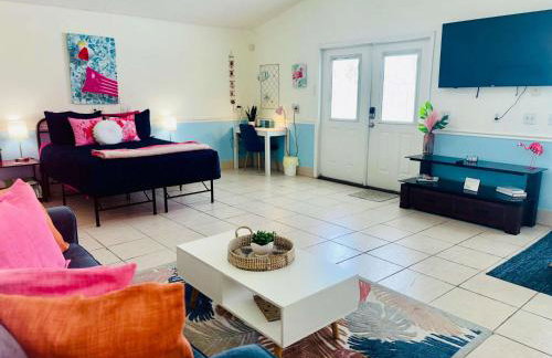 Luxe Pool Casita w Saltwater Pool 25 Min to PCB - Foto 14