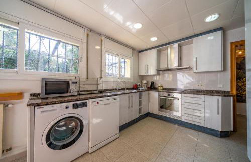 Villa Lux Gallery Familiar Piscina Privada Barbacoa Aire Acondicionado - Foto 25