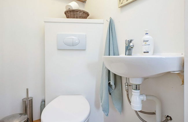 Simplistic Holiday Home in GÃ¸rlev near Sea - Photo 9