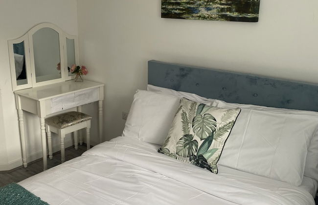 1br-sleeps3-parking-nearcitycentre-shoppingcentre - Foto 2