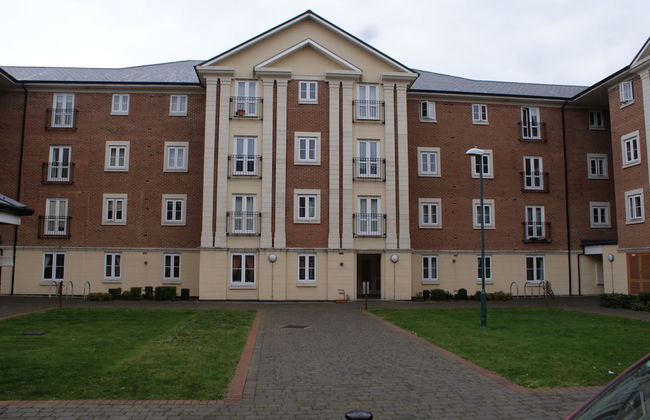 Brunel Crescent - Photo 1