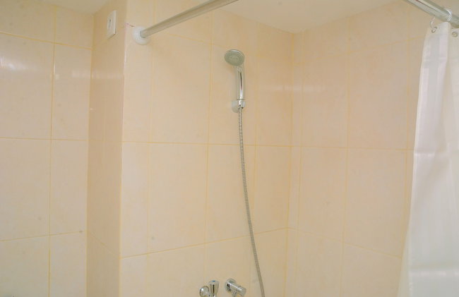 New Furnsihed Studio Room @ Springlake Bekasi Apartment - Foto 10