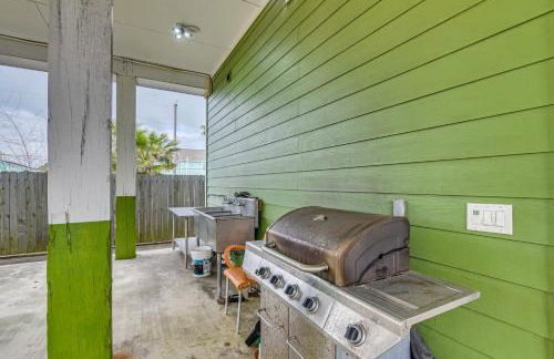 Saltwater Pool! Epic Galveston Bay Group Getaway! - Foto 40