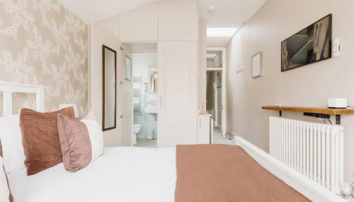 Luxury King-Bed EnSuite with Tranquil Garden Views - Foto 2