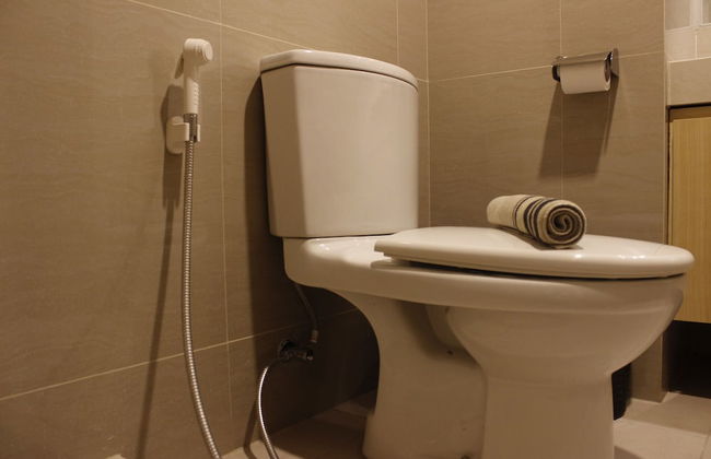 Stylish and Spacious Studio Galeri Ciumbuleuit 3 Apartment - Photo 10