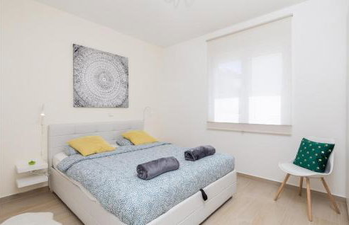 Amazing Apartment In Simuni With Wifi - Foto 6