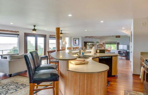 Hilo Home with Private Deck and Stunning Ocean Views! - Foto 7