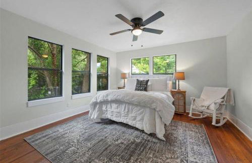 The Pinewood House - Photo 11