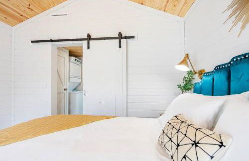 7 Le Soleil Retro Tiny House, Boat Parking, Mins to Lake Guntersville, City Harbor - Foto 33