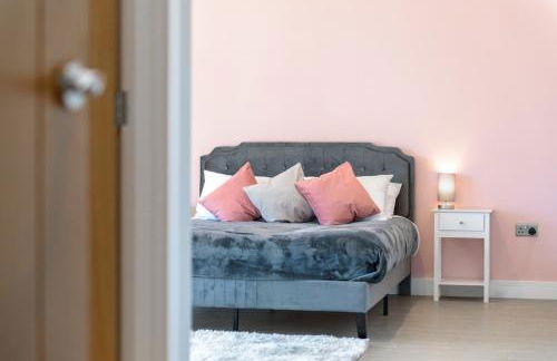 Luxury Isla Cottages Bourne, Dog Friendly with Garden, Parking, Countryside Views, Family Holidays & Easy Access to Town - Foto 70