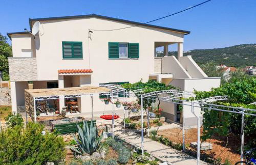 Vila Ivana Dolores - Foto 1