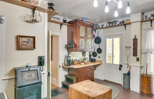 6 Mi to Lake George Adirondack Home with Game Room - Foto 11