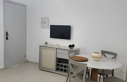 Apto em frente a Praia do Gonzaga em Santos - Ed Bandeirantes - Foto 9