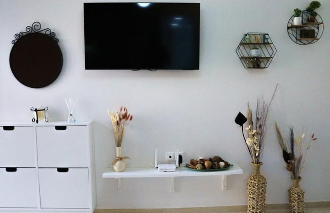 Loutraki Coastal Apartment Retreat - Foto 12