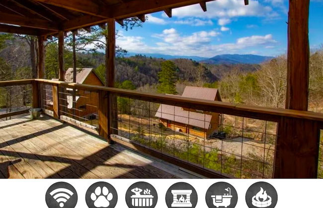 Pop's Perch 2 Bedroom Cabin by RedAwning - Foto 1